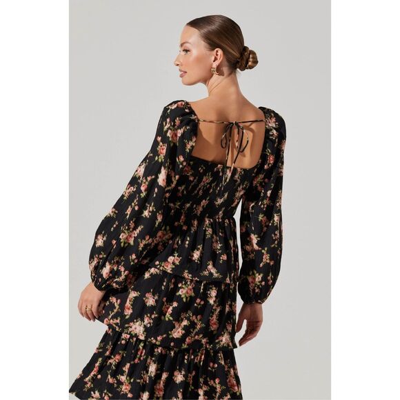 ASTR THE LABEL Aumie Tiered Floral Maxi Dress SIZE M $208 - Picture 4 of 11